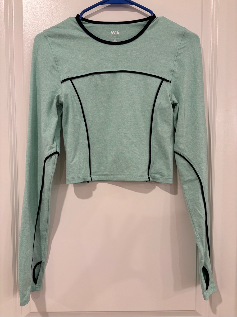 We Over Me Mint Long-Sleeve Contrast Piped Crop Top, S